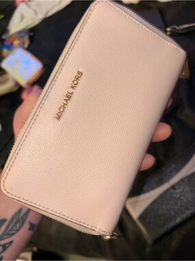 Michael Kors Blush Zip-Around Wallet with Gold Logo
